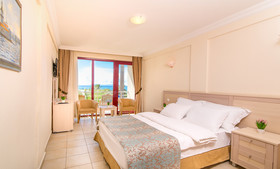 Royal Beach Club Hotel