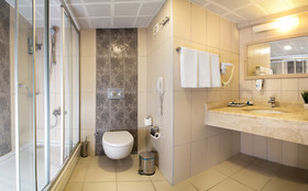Royal Beach Club Hotel