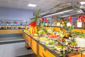 Royal Beach Club Hotel