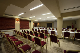 Iris Hotel & Spa