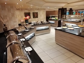Iris Hotel & Spa
