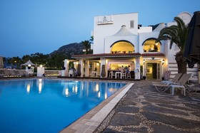 Casa Blanca Hotel