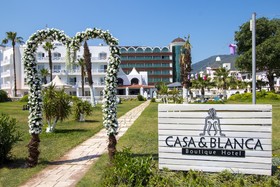 Casa Blanca Hotel