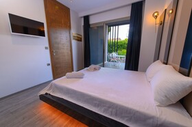 Alacas Hotel