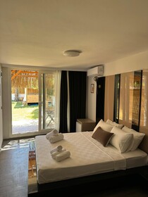 Alacas Hotel