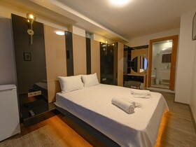 Alacas Hotel