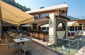 Balcova Thermal Otel