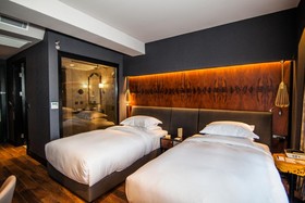 DoubleTree by Hilton Izmir Airport