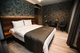 Emen’s Hotel