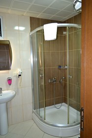 Engin Otel