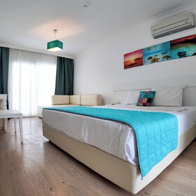 Lizbonia Hotel Cesme