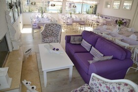May Park Hotel