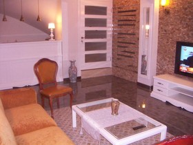 Melaike Hotel