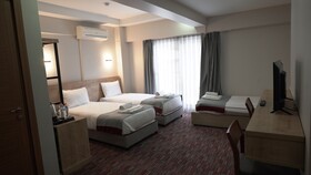 Mojo Otel Alsancak
