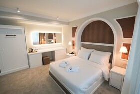 Mono Life Hotel