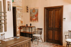 Nill's Stone House Otel