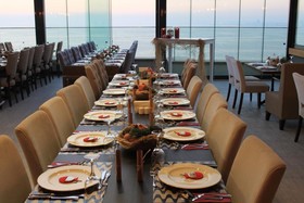 Pasaport Pier Hotel