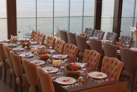 Pasaport Pier Hotel
