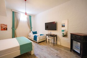 Portakal Cicegi Alacati