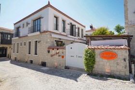 Portakal Cicegi Alacati