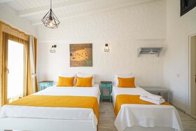 Portakal Cicegi Alacati