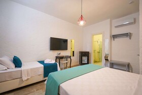Portakal Cicegi Alacati