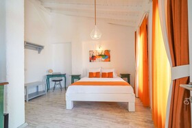 Portakal Cicegi Alacati