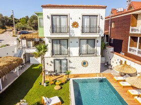 Sol De Verano Boutique Hotel