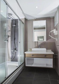 Sun Suit Hotel