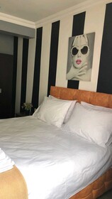 Zebra Hotel Alsancak