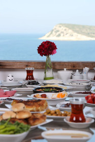 Arya Karaburun