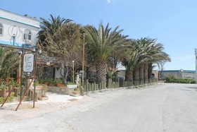 Can Karaburun Hotel