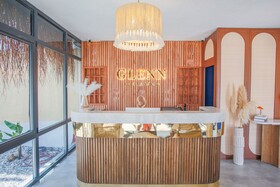 Glenn Hotel & Beach