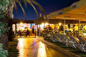 Palm Beach Hotel