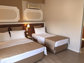 Akman Hotel