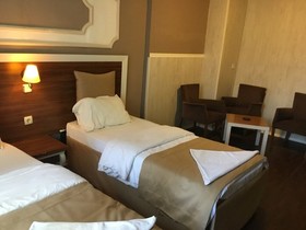 Akman Hotel