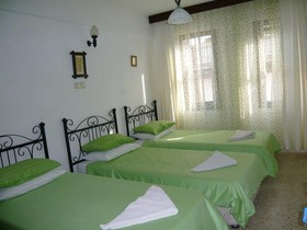 Anzac Golden Bed Boutique Pension