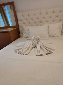Avalon Otel