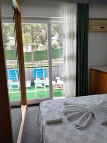 Avalon Otel
