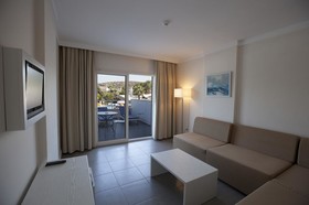 Batihan Beach Resort & Spa
