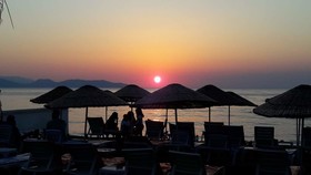 Bella Pino Beach Hotel