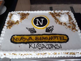 Bella Pino Beach Hotel