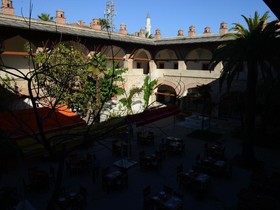 Club Caravanserail