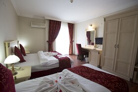 Duqqan Deluxe Hotel