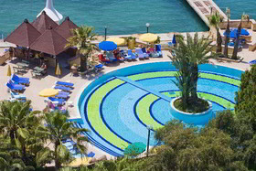 Fantasia Hotel De Luxe Kusadasi