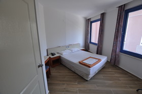 Happy Apart Hotel