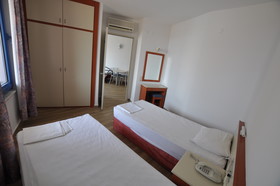 Happy Apart Hotel