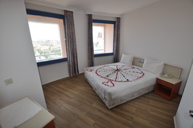 Happy Apart Hotel