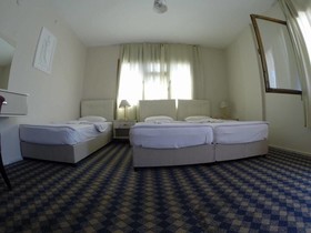 Karya Hotel
