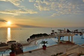 Korumar Hotel De Luxe